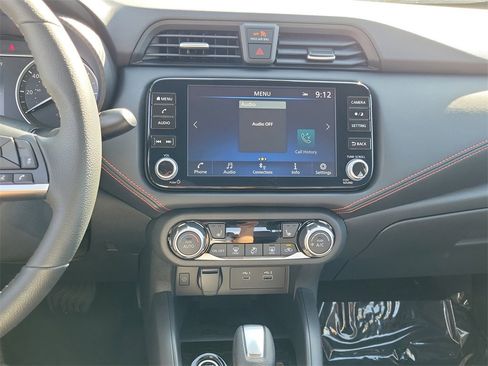 New 2025 Nissan Versa SR w/ Trunk Package image 9