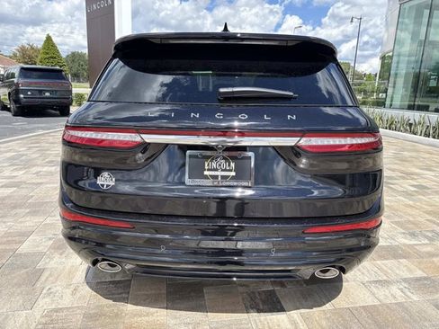 New 2025 Lincoln Corsair Grand Touring w/ Equipment Group 301A image 3