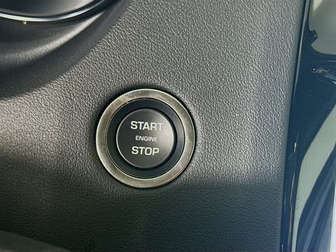 Used 2024 Jaguar E-PACE R-Dynamic SE image 21