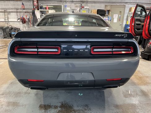 Used 2023 Dodge Challenger SRT Hellcat image 4