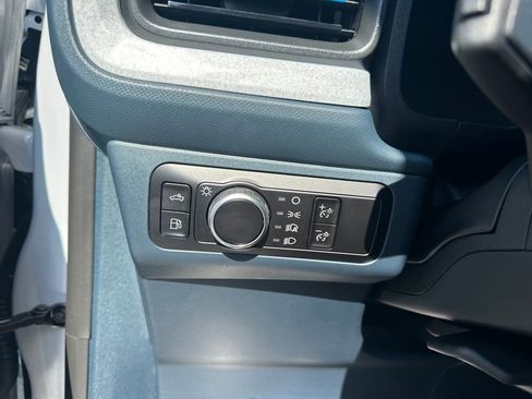 New 2025 Ford Maverick XLT image 14