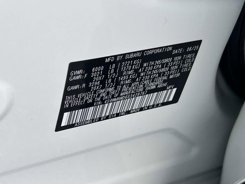 Certified 2025 Subaru Ascent Bronze Edition w/ Onyx Package image 35