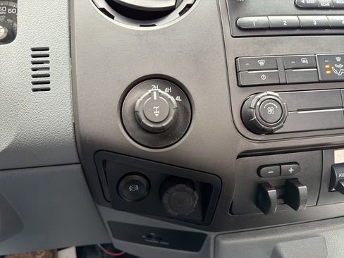 Used 2016 Ford F350 XL w/ XL Appearance Package image 20