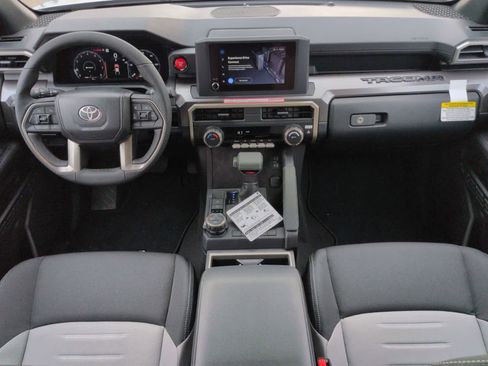 Used 2026 Toyota Tacoma TRD Off-Road AWD/4WD image 12