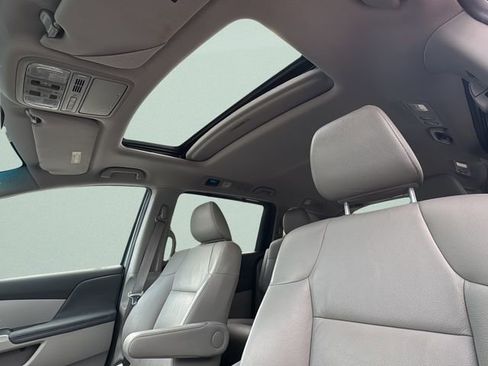 Used 2011 Honda Odyssey EX-L image 14