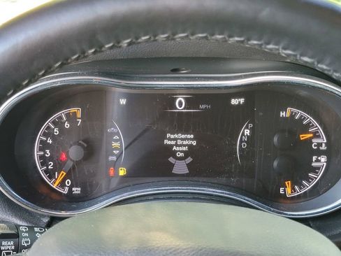 Used 2021 Jeep Grand Cherokee Laredo X AWD/4WD image 22