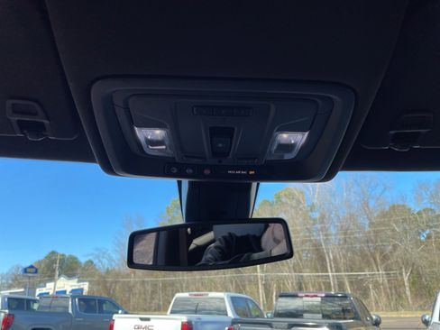 Used 2021 GMC Sierra 1500 SLT image 21