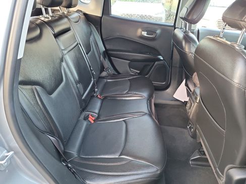 Used 2018 Jeep Compass Limited w/ Navigation Group image 19