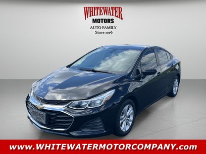 Used 2019 Chevrolet Cruze LS w/ LS Convenience Package