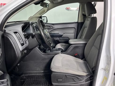 Used 2021 Chevrolet Colorado W/T w/ WT Convenience Package RWD image 22