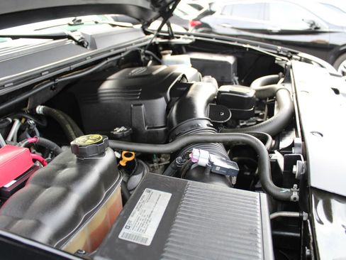 Used 2013 GMC Yukon SLT AWD/4WD image 45