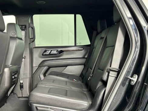 Used 2025 Chevrolet Tahoe LT AWD/4WD image 18