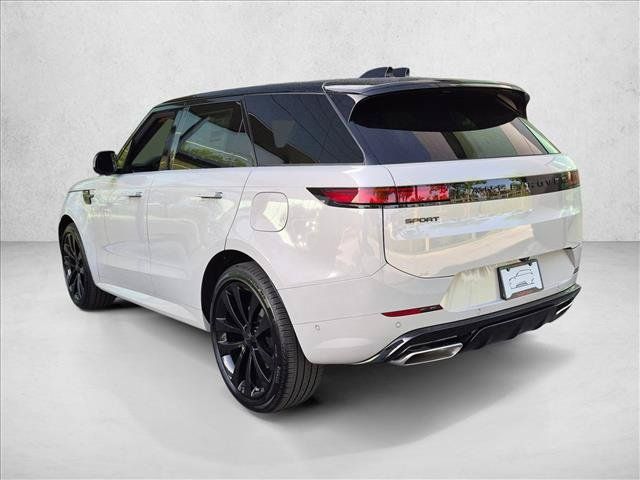New 2026 Land Rover Range Rover Sport Dynamic SE AWD/4WD image 8