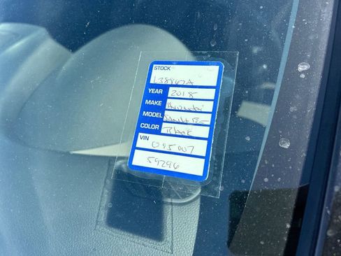 Used 2018 Hyundai Santa Fe Sport w/ 2.4L Tech Package 04 image 11