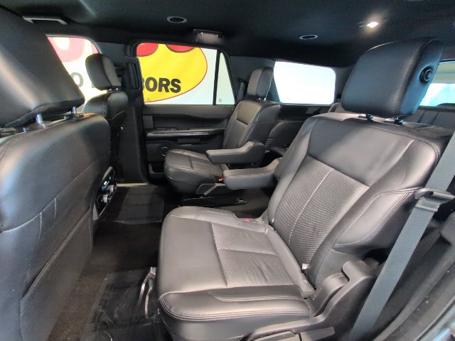Certified 2020 Ford Expedition XLT w/ Equipment Group 202A AWD/4WD image 29