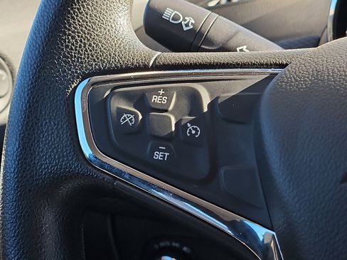 Used 2018 Chevrolet Cruze LT w/ Convenience Package image 21