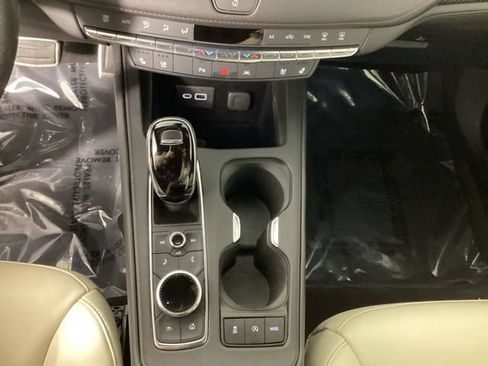 Used 2023 Cadillac XT4 Sport AWD/4WD image 18