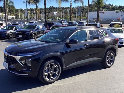 Used 2025 Chevrolet Trax LT w/ LT Convenience Package