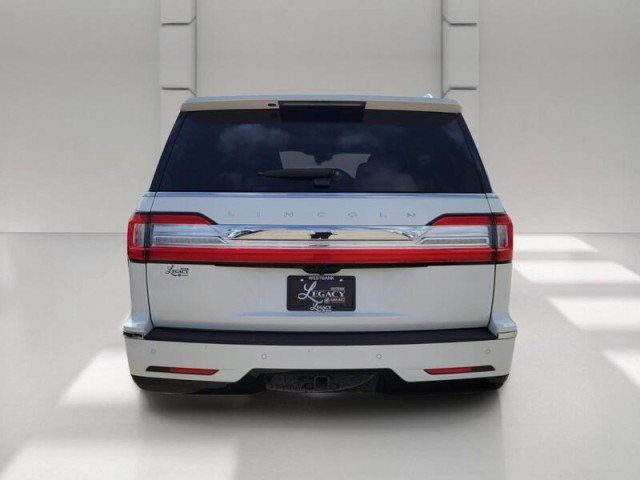 Used 2020 Lincoln Navigator L Reserve w/ Luxury Package AWD/4WD image 5