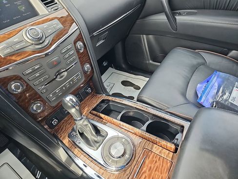 Used 2019 Nissan Armada Platinum w/ Interior Lighting Package image 30