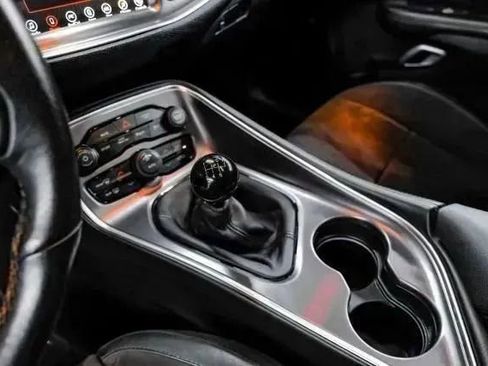 Used 2017 Dodge Challenger R/T Scat Pack image 30