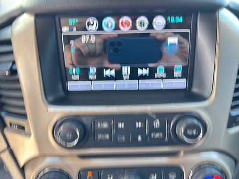Used 2018 GMC Yukon Denali w/ Denali Ultimate Package RWD image 14