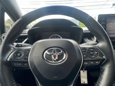 Used 2020 Toyota Corolla SE image 18