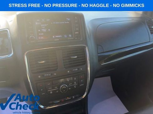 Used 2018 Dodge Grand Caravan GT FWD image 11