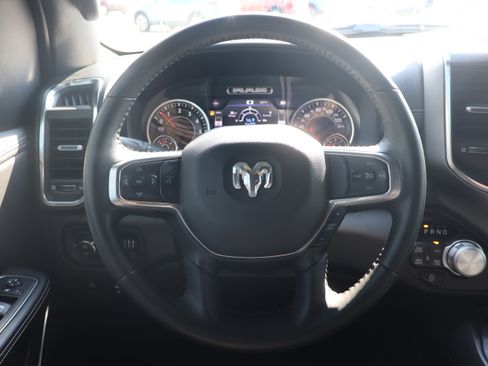 Used 2024 RAM 1500 Laramie AWD/4WD image 14