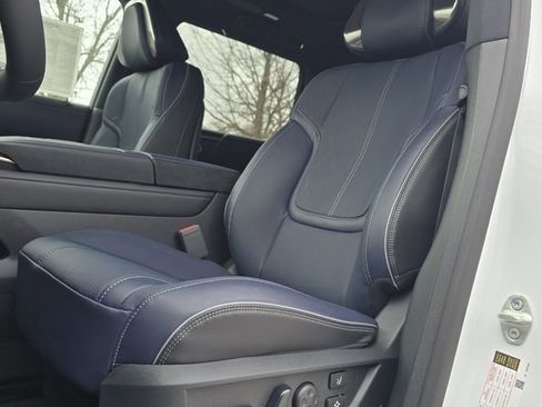 New 2026 INFINITI QX80 SPORT w/ Sport Exterior Package image 29