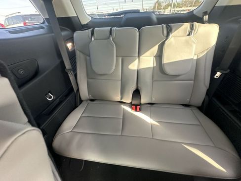 New 2026 Ford Explorer Active AWD/4WD image 30