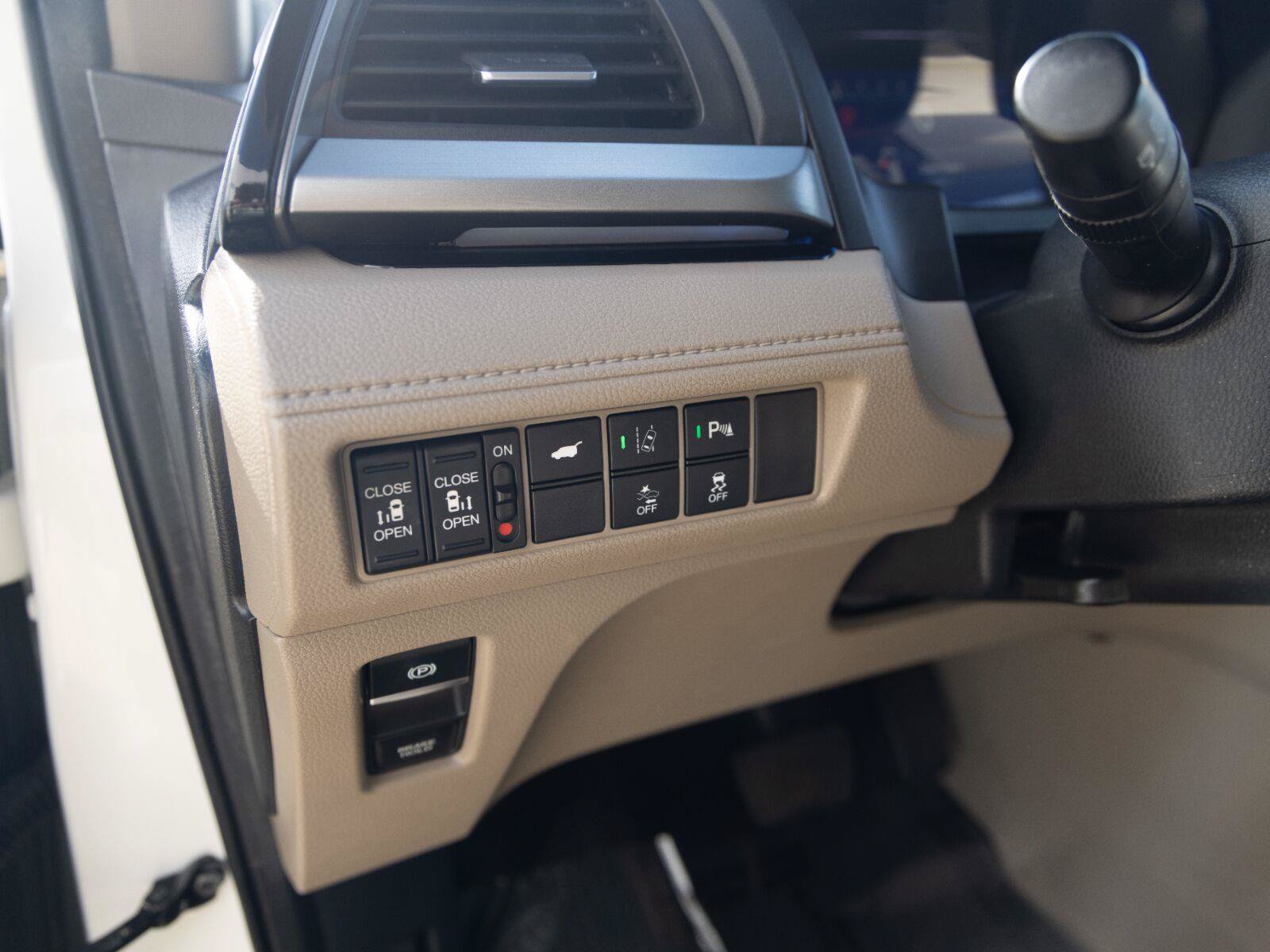 Used 2019 Honda Odyssey Elite image 21