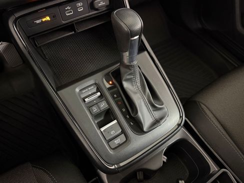 Used 2025 Honda CR-V EX image 14