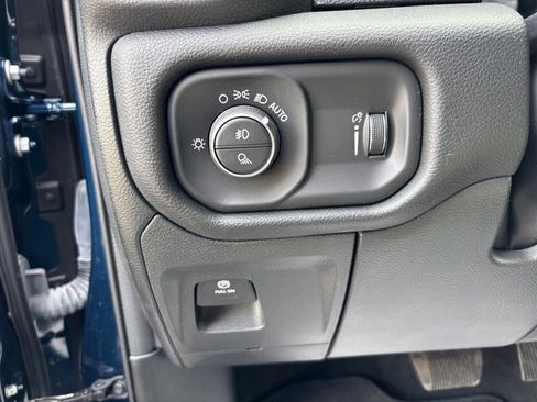 Used 2023 RAM 1500 Big Horn image 13