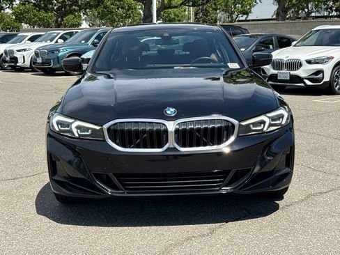 Used 2023 BMW 330i Sedan w/ Premium Package RWD image 4