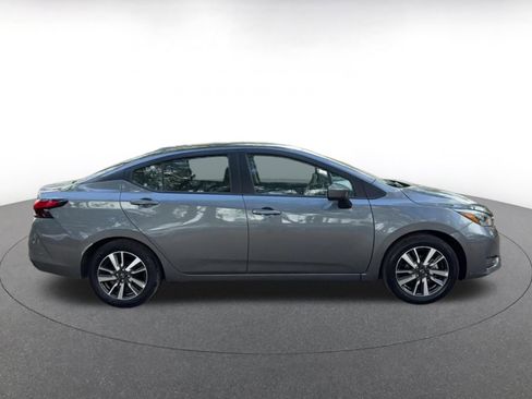 Used 2025 Nissan Versa SV FWD image 16