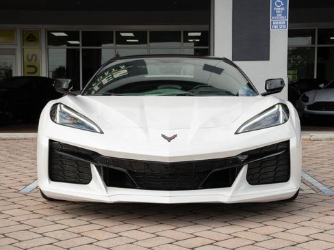 Used 2023 Chevrolet Corvette Z06 RWD image 23