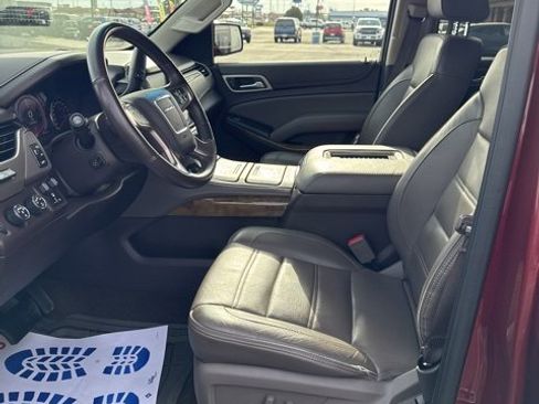 Used 2016 GMC Yukon Denali w/ Open Road Package image 19