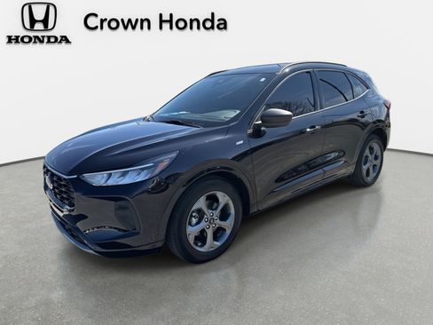 Used 2023 Ford Escape ST-Line w/ Equipment Group 301A image 9