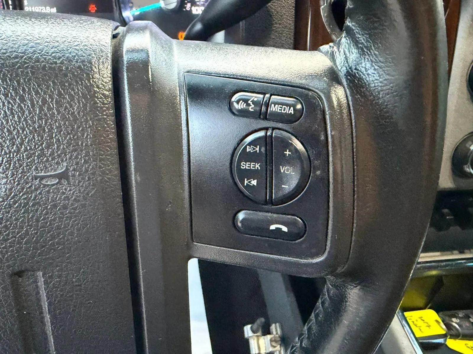 Used 2015 Ford F250 Lariat w/ Lariat Ultimate Package AWD/4WD image 24