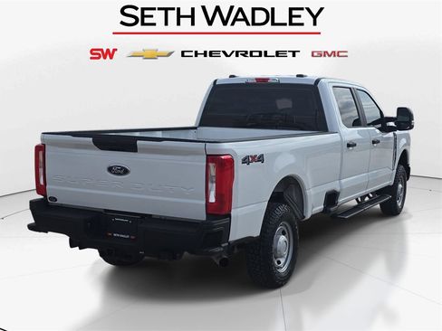 Used 2024 Ford F250 XL image 6