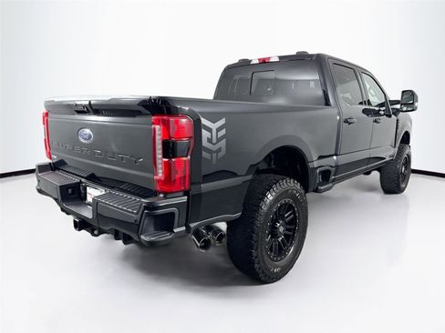 Used 2024 Ford F250 Lariat w/ Lariat Ultimate Package AWD/4WD image 2