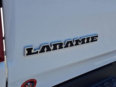 Used 2024 RAM 1500 Laramie AWD/4WD image 29