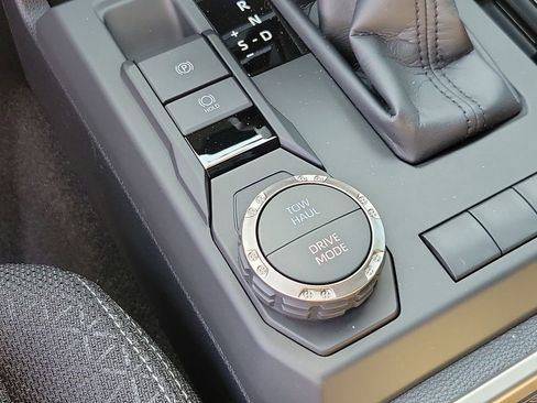 New 2026 Toyota 4Runner SR5 RWD image 26