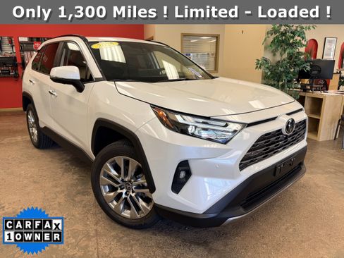 Used 2025 Toyota RAV4 Limited w/ Advanced Technology Package AWD/4WD image 1