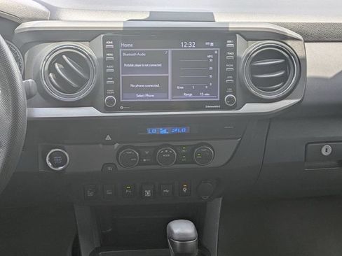 Used 2022 Toyota Tacoma TRD Off-Road w/ Technology Package RWD image 18