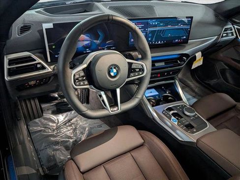 New 2026 BMW i4 xDrive40i image 3