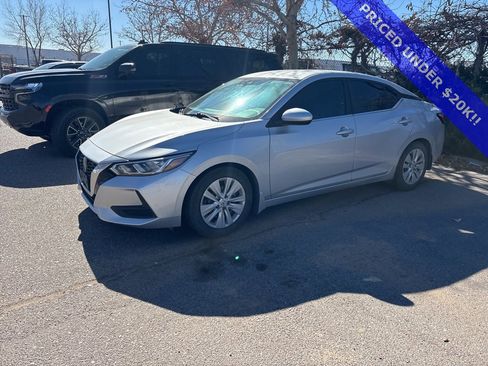 Used 2020 Nissan Sentra S image 4