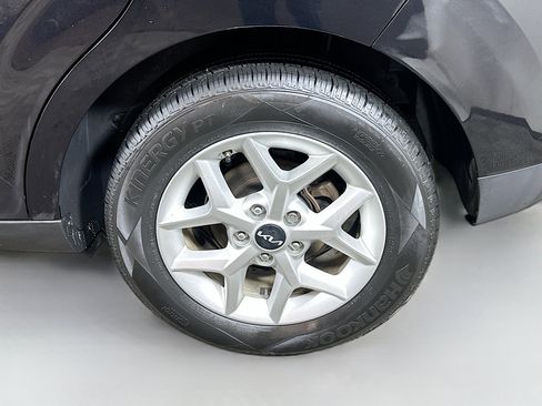 Certified 2023 Kia Soul LX w/ LX Technology Package image 28