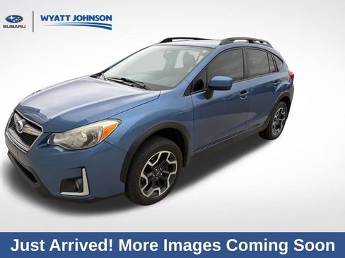 Used 2016 Subaru Crosstrek 2.0i Premium w/ Moonroof Package image 1